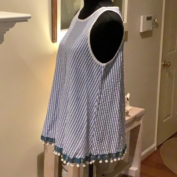 #61 Gorgeous Ces Femme Striped Sleeveless Top with Pom Pom Detailing Sz Large - Picture 2 of 10